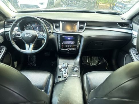 Used 2019 INFINITI QX50 Essential w/ Premium Heat Package FWD image 15