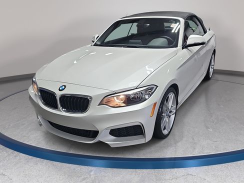 Used 2016 BMW 228i Convertible RWD image 1