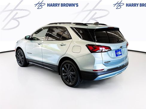 Used 2022 Chevrolet Equinox RS w/ RS Leather Package AWD/4WD image 2
