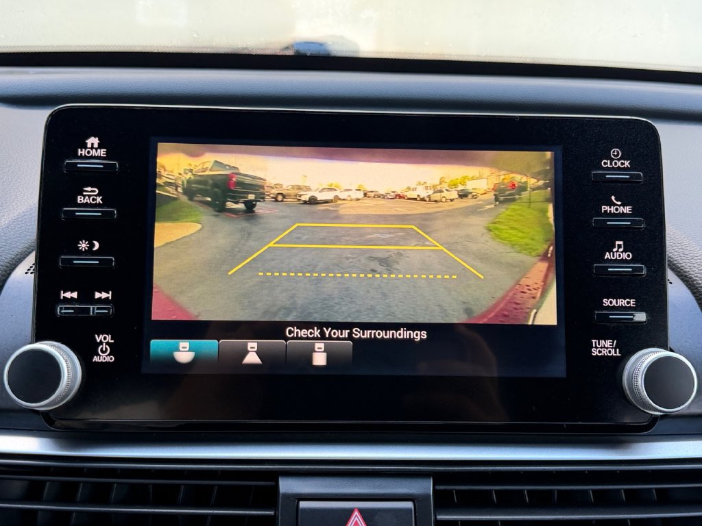 Used 2018 Honda Accord Sport image 44