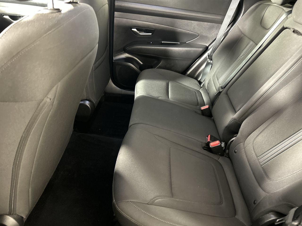 Used 2025 Hyundai Tucson SEL AWD/4WD image 24