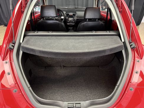 Used 2008 Volkswagen Beetle S image 21