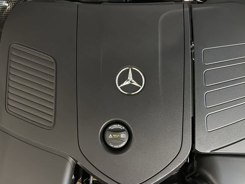 New 2026 Mercedes-Benz GLC 300 4MATIC image 11