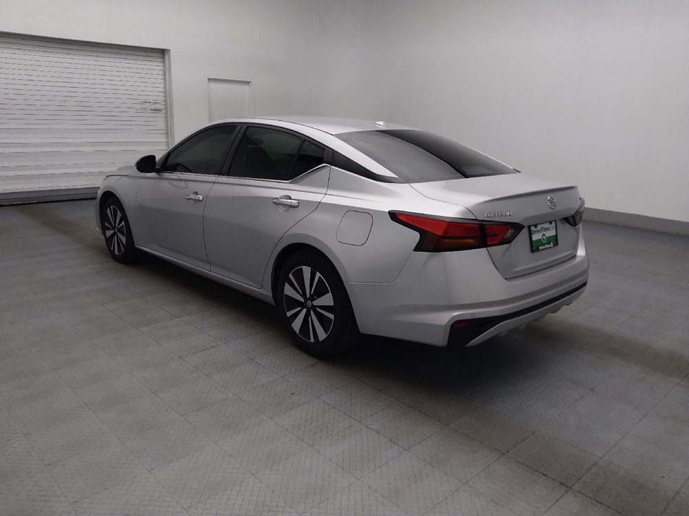 Used 2021 Nissan Altima 2.5 SV FWD image 3