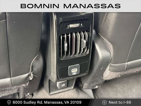 Used 2024 Jeep Compass Trailhawk AWD/4WD image 11