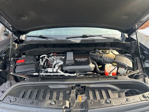 Used 2023 Chevrolet Silverado 1500 LT image 30