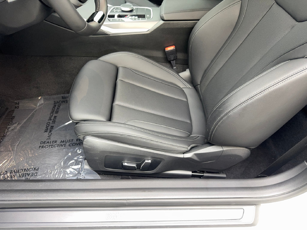 Used 2026 BMW 230i Coupe RWD image 27