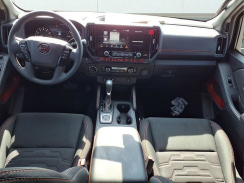 New 2026 Nissan Frontier PRO-4X w/ Pro-4x Convenience Package AWD/4WD image 12
