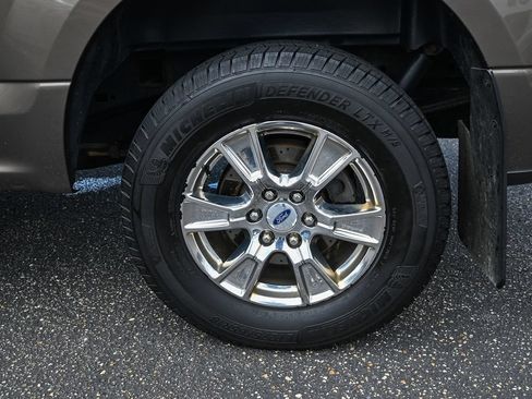 Used 2015 Ford F150 XLT w/ Equipment Group 302A Luxury AWD/4WD image 13