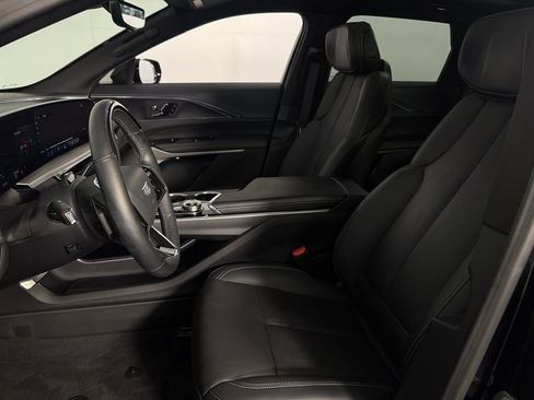 Used 2024 Cadillac Lyriq Sport AWD/4WD image 24