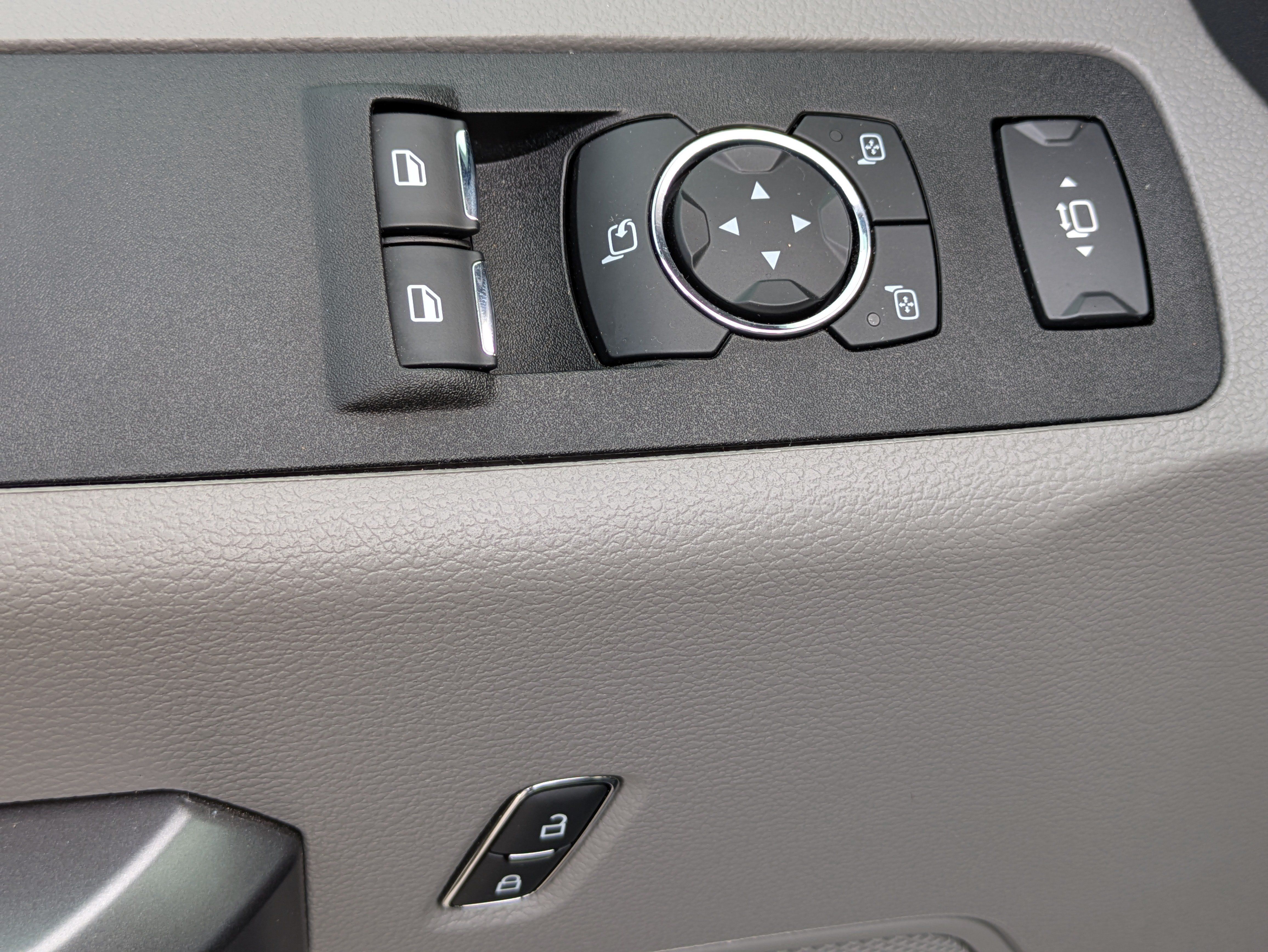 Used 2022 Ford F250 XLT w/ XLT Value Package RWD image 13