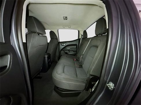 Used 2022 Chevrolet Colorado LT image 32