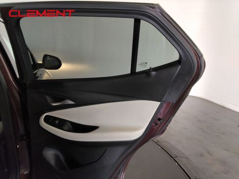 Used 2022 Buick Encore GX Select w/ Advanced Technology Package image 41