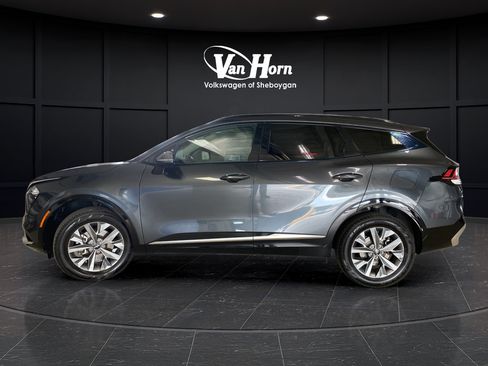 Used 2023 Kia Sportage SX AWD/4WD image 4