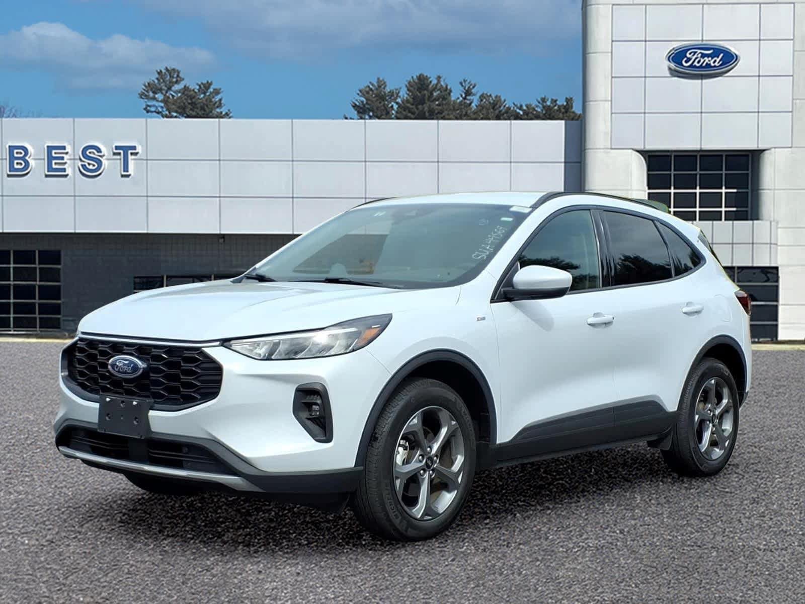Used 2025 Ford Escape ST-Line Select AWD/4WD image 1