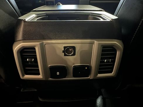 Used 2018 Ford F150 Lariat AWD/4WD image 23