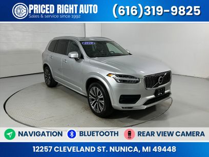 Used 2020 Volvo XC90 T5 Momentum