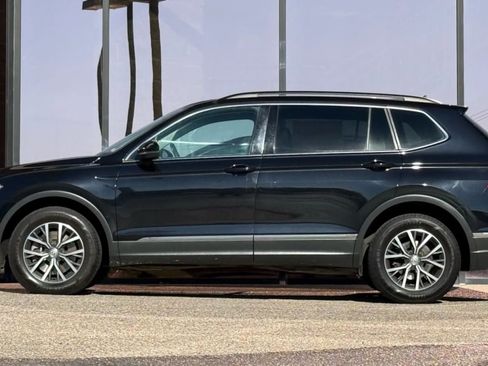 Used 2020 Volkswagen Tiguan SE image 5