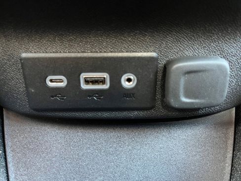 Used 2022 Chevrolet Malibu LS image 18