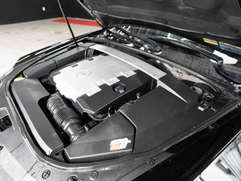 Used 2008 Cadillac CTS 3.6 AWD w/ Luxury Level Two Package image 32