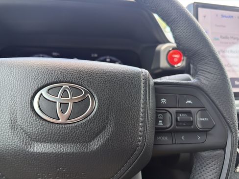 Certified 2025 Toyota Tacoma TRD Pro AWD/4WD image 11