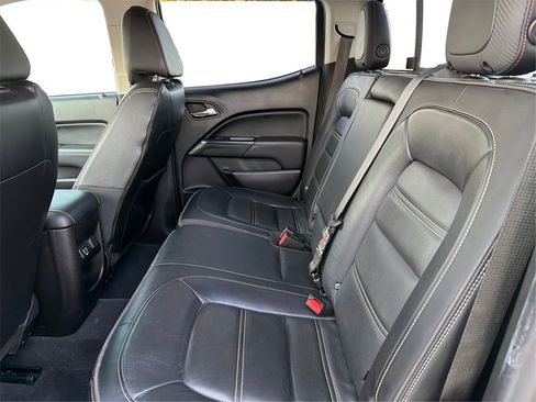 Used 2019 GMC Canyon Denali image 11