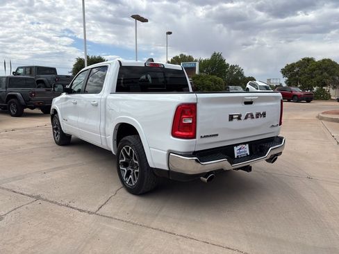 Certified 2025 RAM 1500 Laramie AWD/4WD image 6