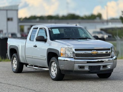 Used 2013 Chevrolet Silverado 1500 LT w/ All-Star Edition AWD/4WD image 1