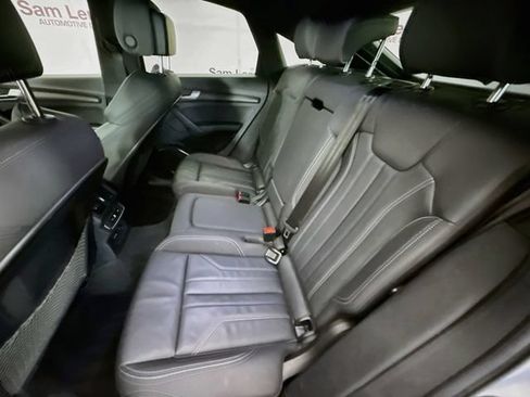 Used 2022 Audi Q5 2.0T Premium w/ Convenience Package AWD/4WD image 24
