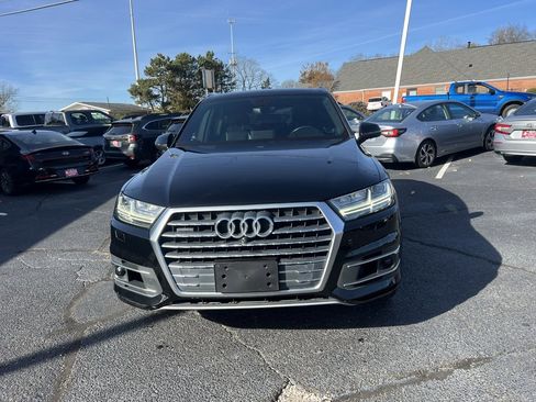 Used 2019 Audi Q7 3.0T Prestige w/ Prestige Package image 3