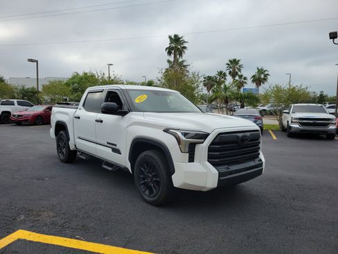 Used 2022 Toyota Tundra SR5 image 1