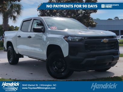 Used 2025 Chevrolet Colorado W/T w/ Advanced Trailering Package