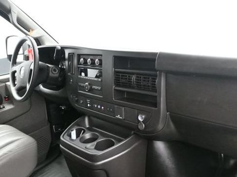 Used 2024 Chevrolet Express 3500 LS RWD image 19