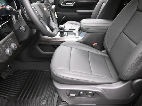 New 2026 Chevrolet Silverado 1500 LTZ w/ Z71 Off-Road Package image 15