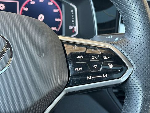 Used 2025 Volkswagen Jetta GLI Autobahn FWD image 31