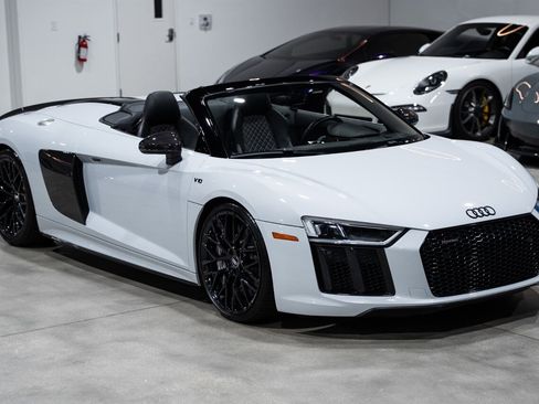 Used 2018 Audi R8 V10 plus AWD/4WD image 9