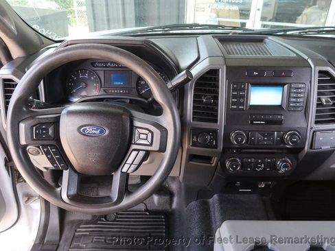 Used 2017 Ford F250 XL w/ Power Equipment Group AWD/4WD image 26