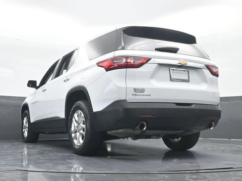 Used 2021 Chevrolet Traverse LS image 54