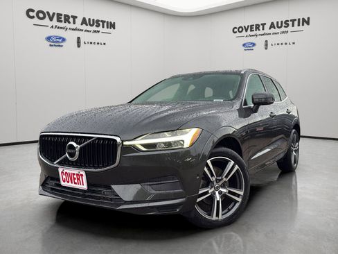 Used 2019 Volvo XC60 T5 Momentum w/ Multimedia Package AWD/4WD image 1