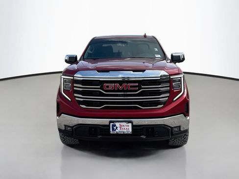 Used 2024 GMC Sierra 1500 SLT AWD/4WD image 2