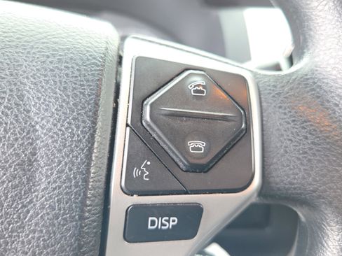 Used 2016 Toyota Tundra image 23