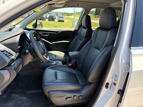 Certified 2024 Subaru Forester Touring AWD/4WD image 28