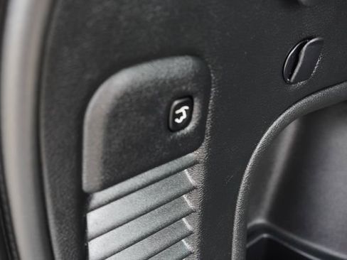 Certified 2021 Jeep Grand Cherokee Limited w/ Premium Lighting Group image 21