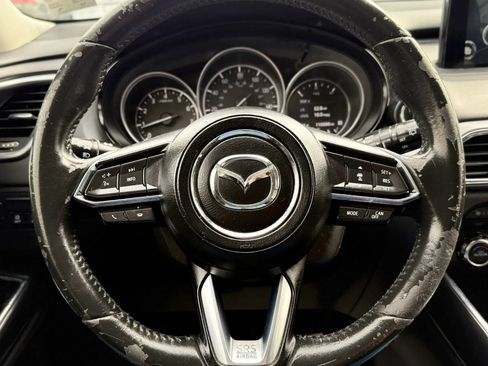 Used 2018 MAZDA CX-9 Touring FWD image 11