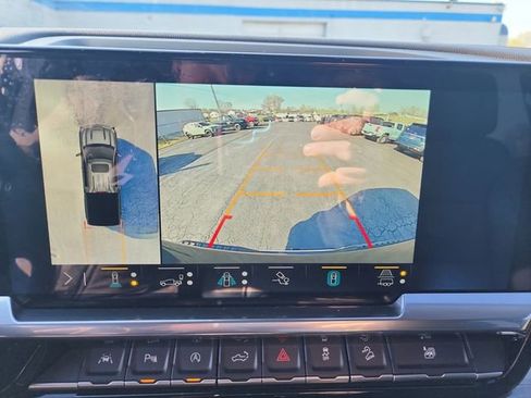 Used 2023 Chevrolet Silverado 1500 LTZ w/ Z71 Off-Road Package image 27