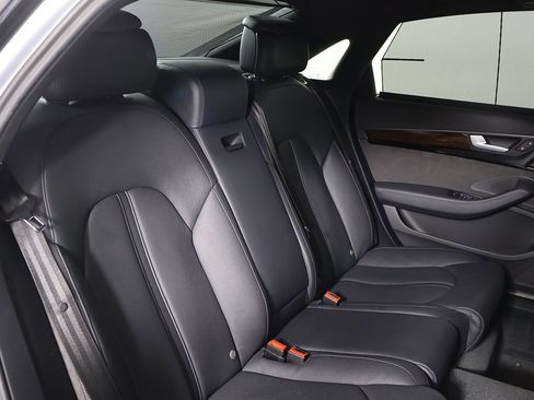 Used 2015 Audi A8 L 3.0T w/ Premium Package image 34