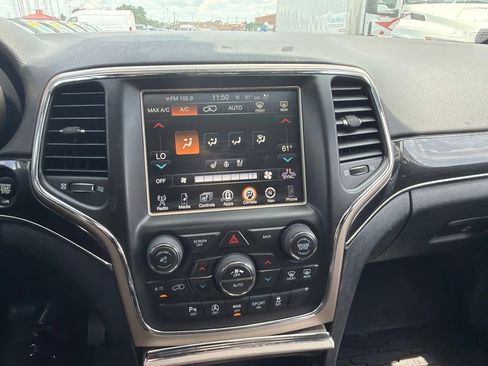 Used 2017 Jeep Grand Cherokee Limited 75th Anniversary AWD/4WD image 9