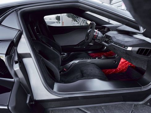 Used 2020 Ford GT Carbon Series image 43