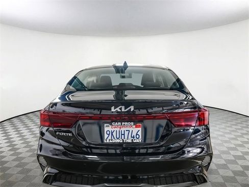 Certified 2024 Kia Forte LXS image 7
