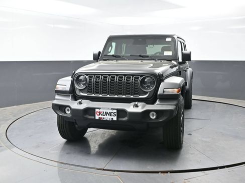 New 2026 Jeep Wrangler Unlimited Sport AWD/4WD image 4